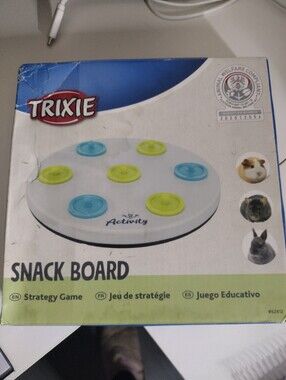 Trixie Snack Board Interactive Small Pet Puzzle - White with Blue & Lime